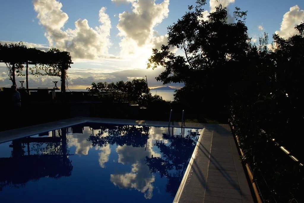 Villa Bikini On Sorrento Coast 维克艾库塞 外观 照片